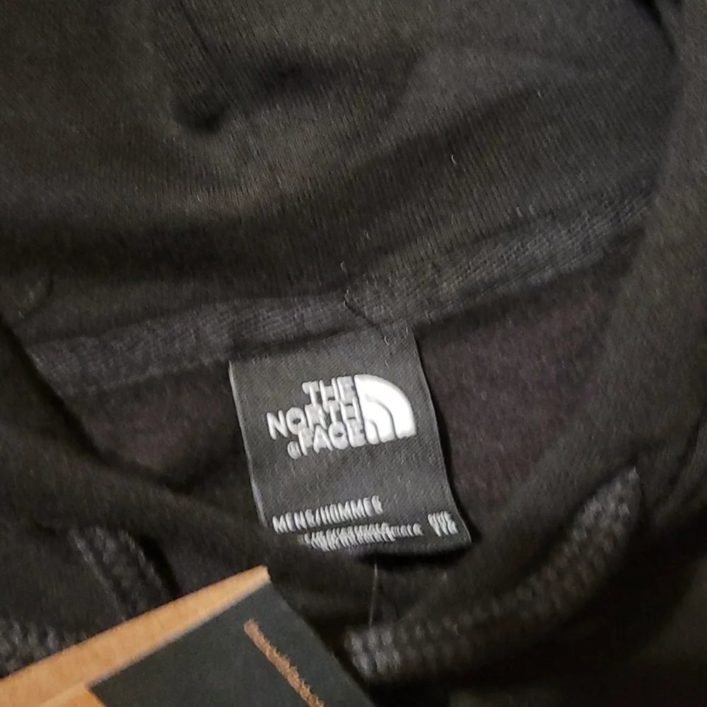 Brand new heavy-duty The North Face hoody size L - Picture 6 of 6